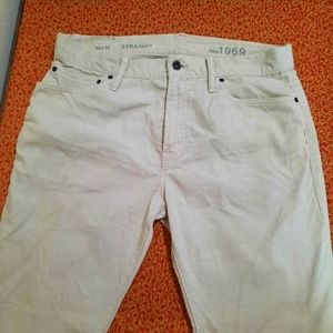 Gap men's white straight jeans